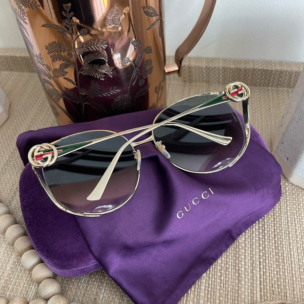 GUCCI Oversized Oval GG Gold Red Green Sunglasses - Picture 13 of 15